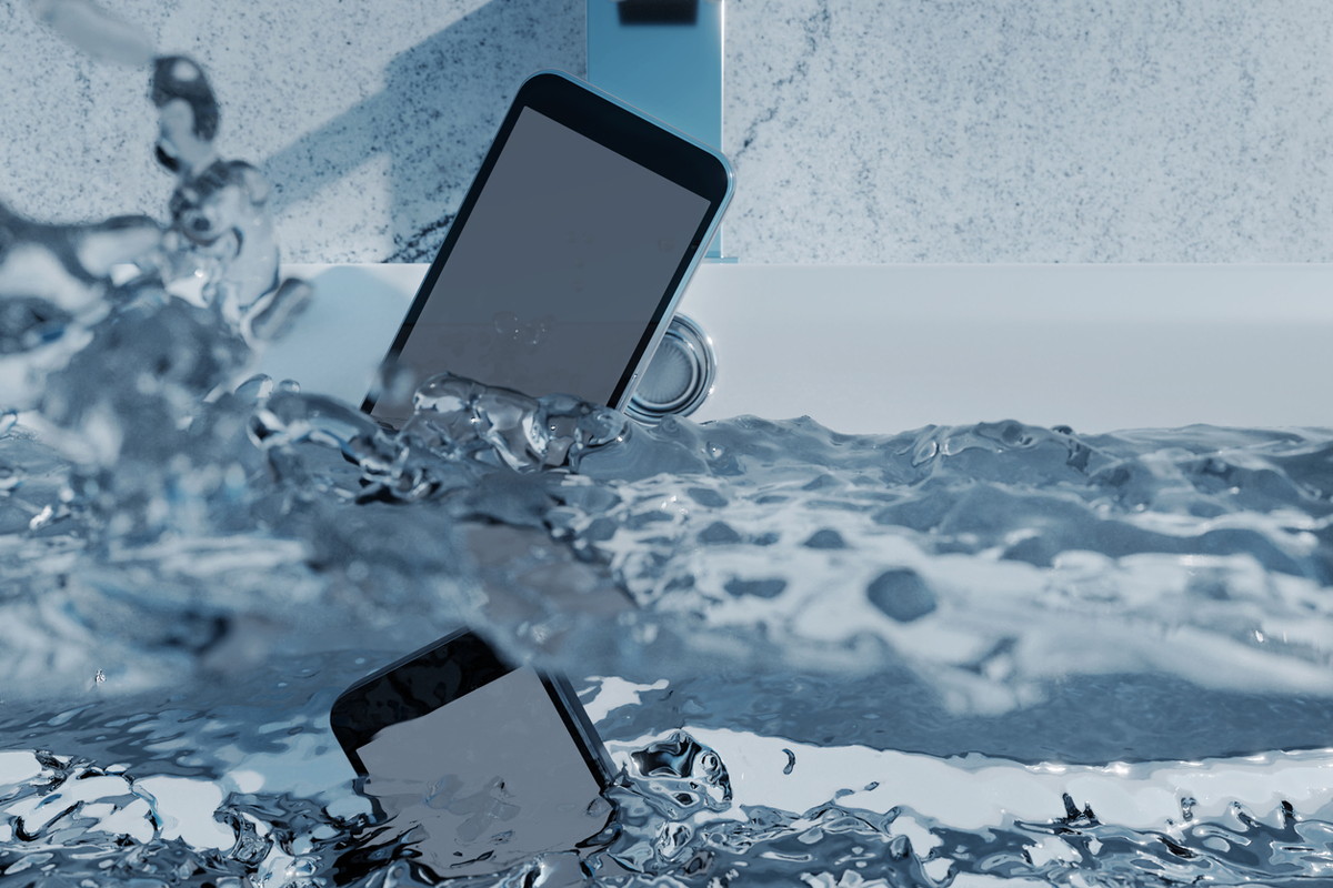 お風呂でスマホは危険 注意点 安全対策 おすすめ防水ケース5選を紹介 Iphone格安sim通信