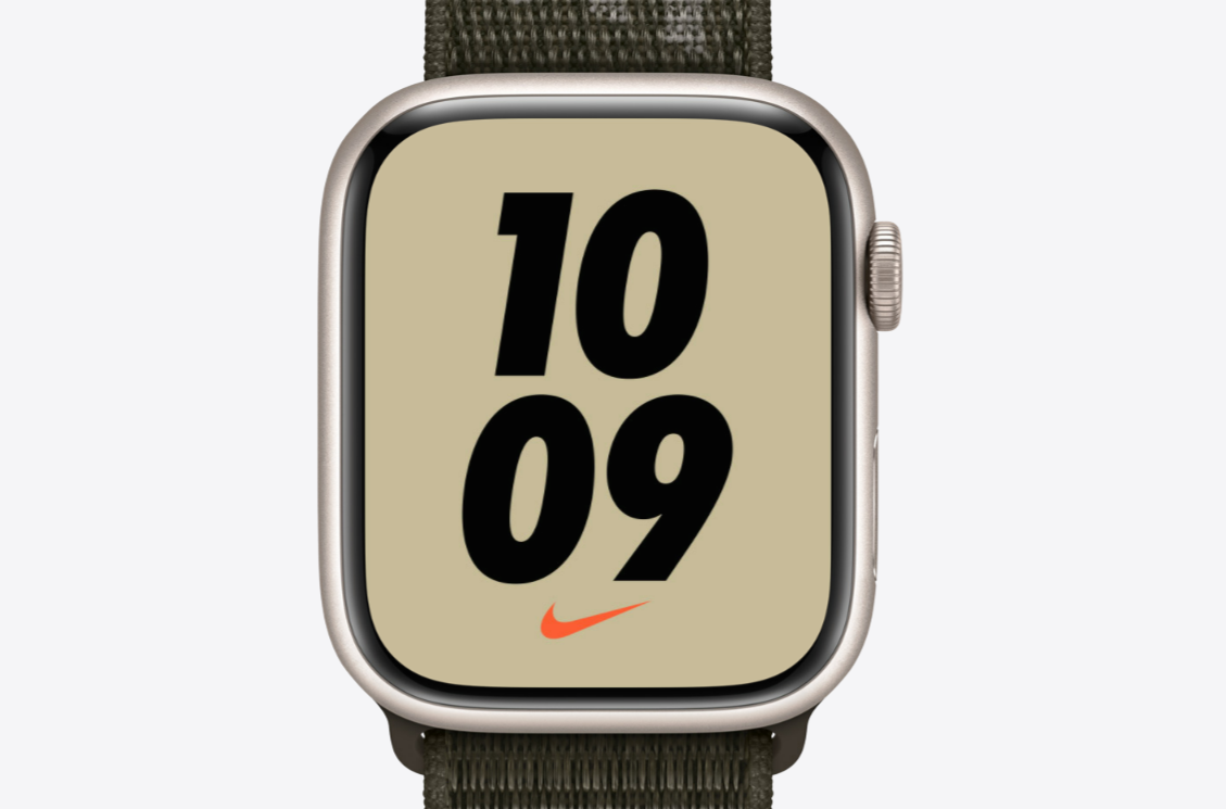 Apple Watch Nikeと通常モデルの違いは？バンド・文字盤・デザインどっちがいい？