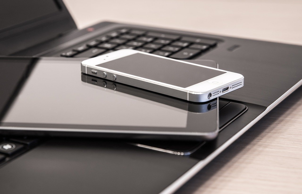 Auやドコモ等のホームルーターを解約する方法 手順から注意点まで Iphone格安sim通信